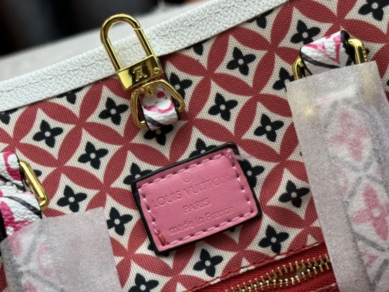 LV Shopping Bags 4233H-0377