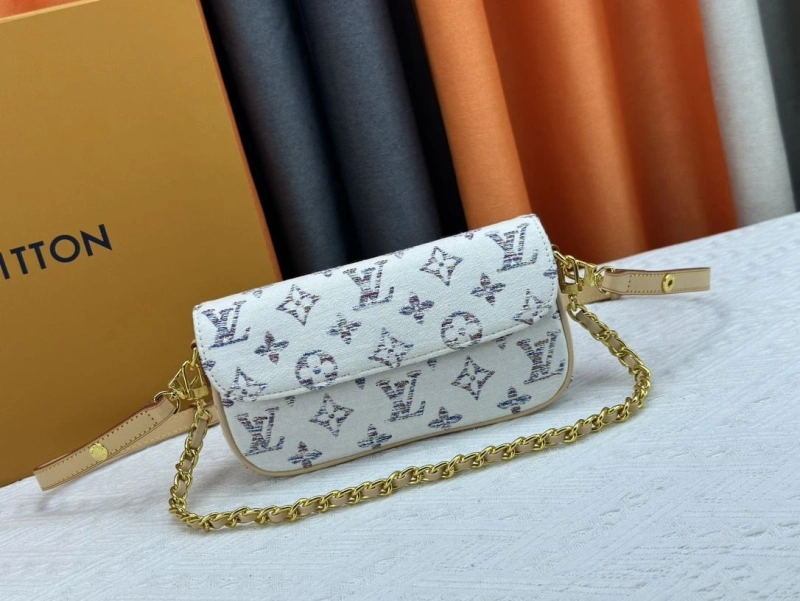 LV Satchel bags 4233H-0384