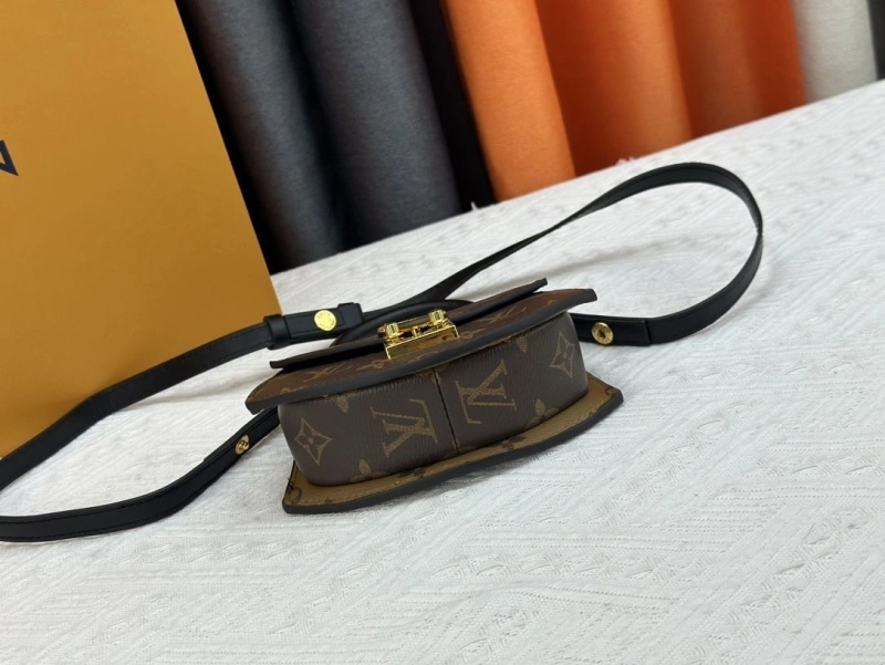 LV Top Handle Bags 4233H-0390