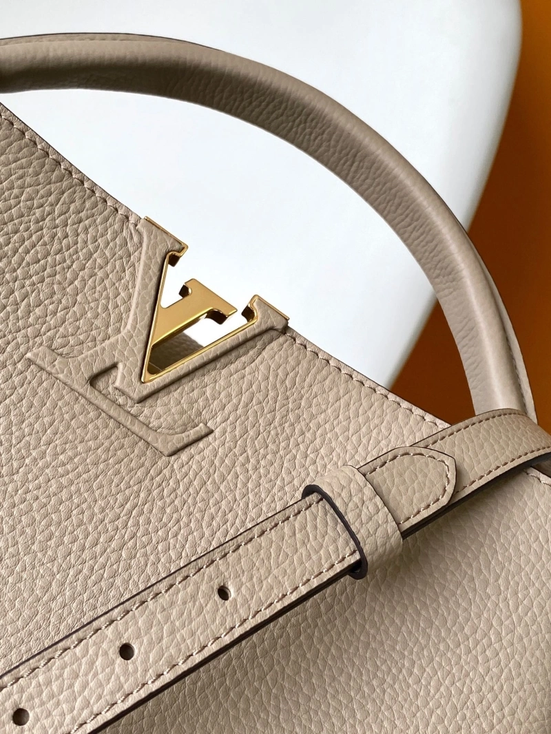 LV Capucines Bags 4233H-0437