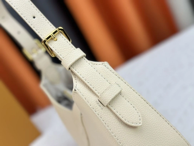 LV Top Handle Bags 4233H-0459