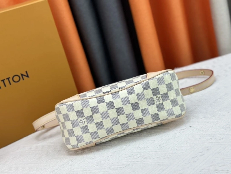 LV Satchel bags 4233H-0511