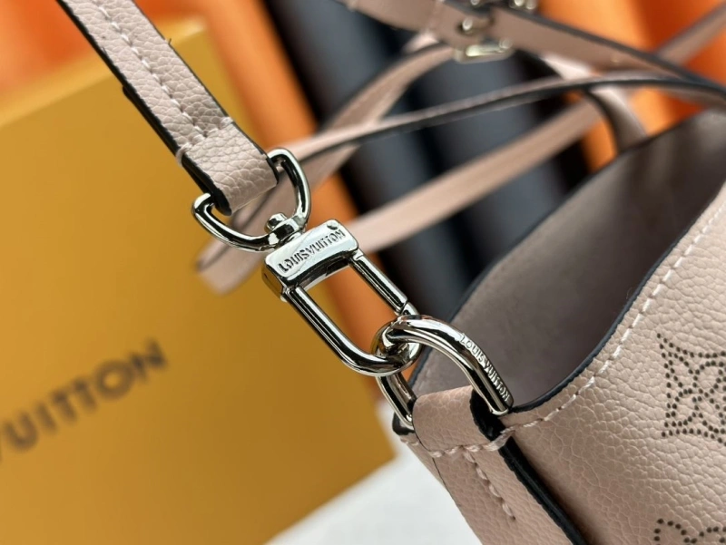 LV Shopping Bags 4233H-0522