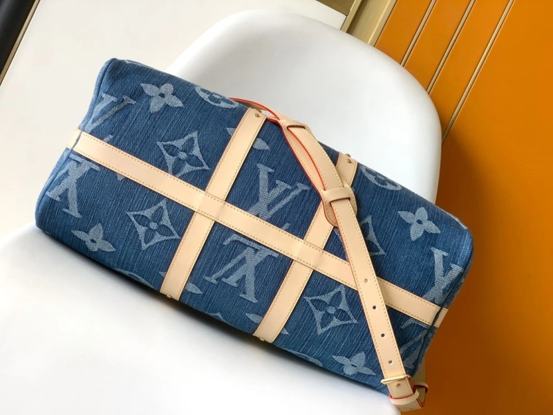 LV Travel Bags 4233H-0580