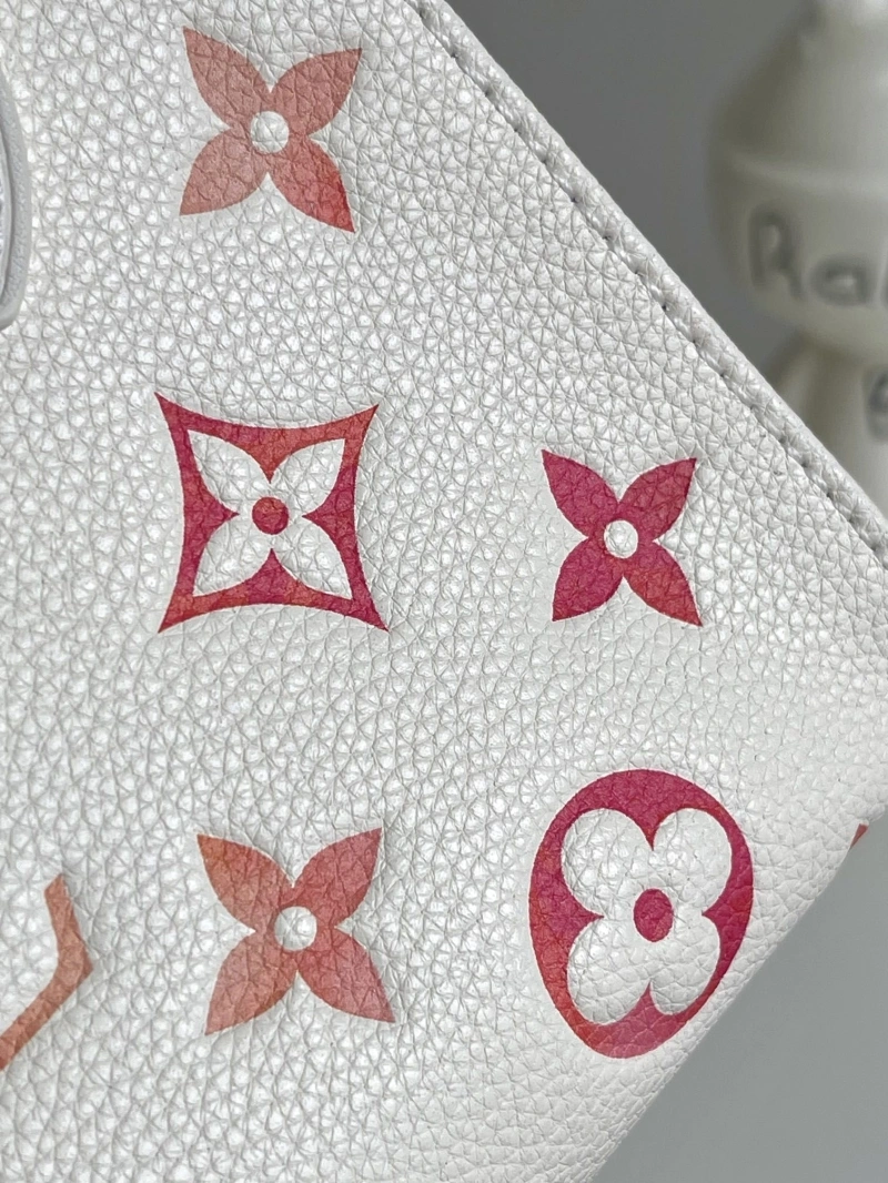 LV Shopping Bags 4233H-0681