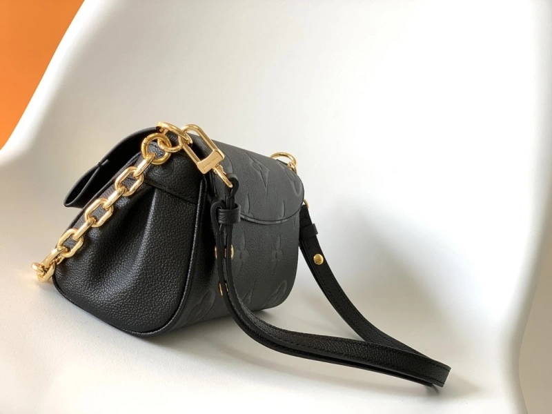 LV Satchel bags 4233H-0696