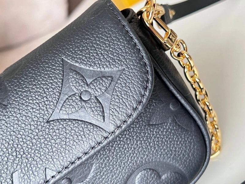 LV Satchel bags 4233H-0728