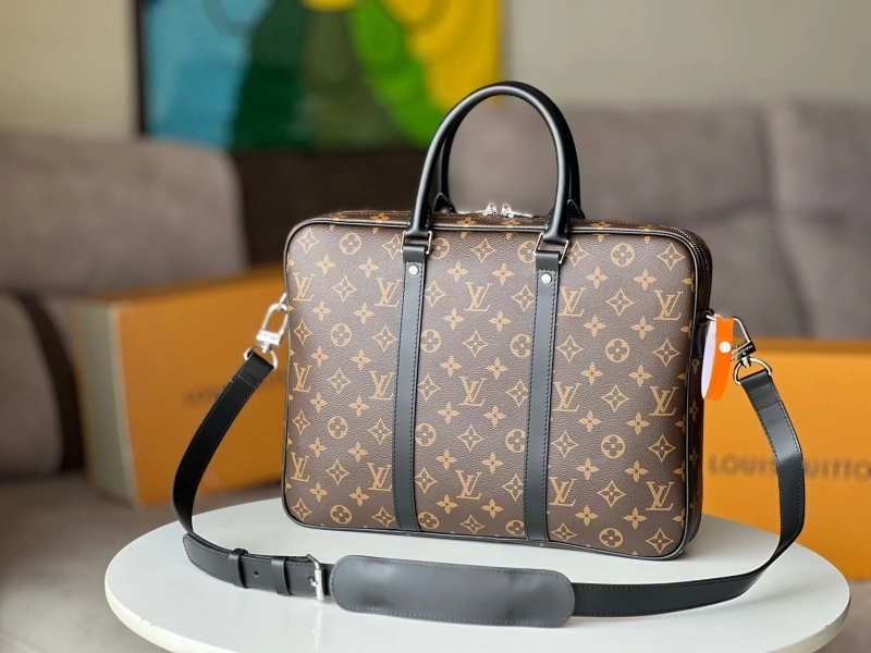 LV Mens Briefcases 4233H-0736