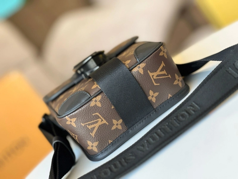 LV Satchel bags 4233H-0762