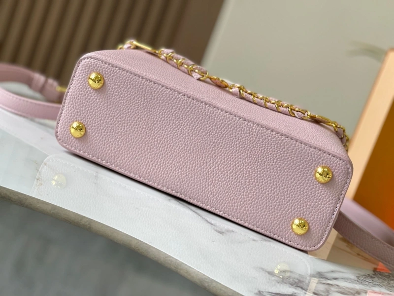 LV Capucines Bags 4233H-0837