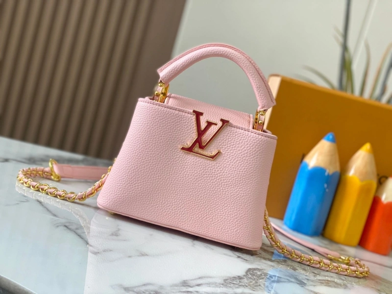 LV Capucines Bags 4233H-0842