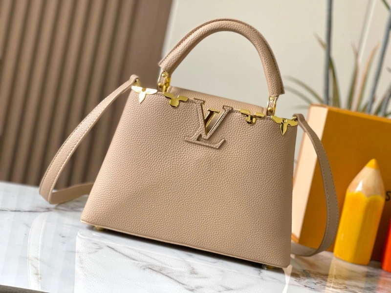 LV Capucines Bags 4233H-0851