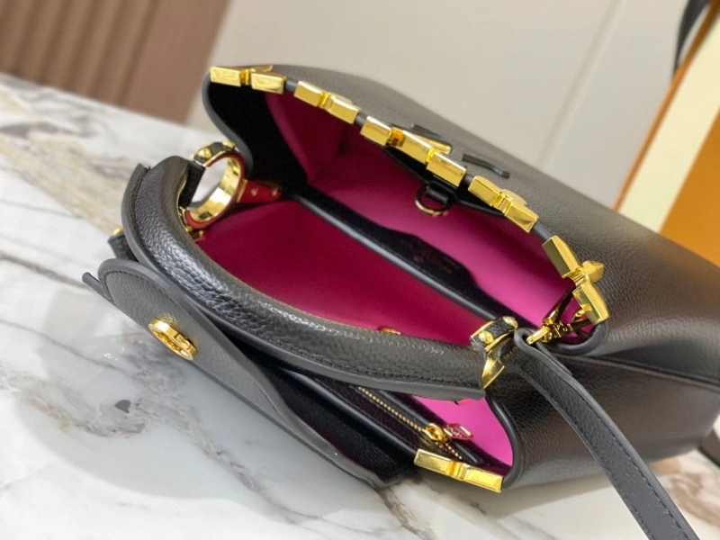 LV Capucines Bags 4233H-0854