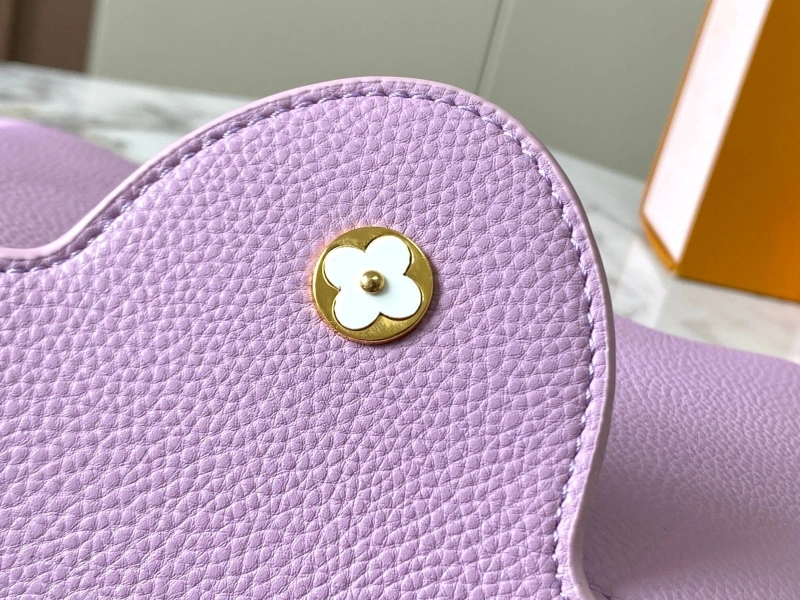 LV Capucines Bags 4233H-0867