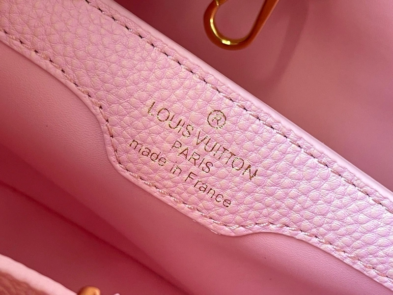 LV Capucines Bags 4233H-0884