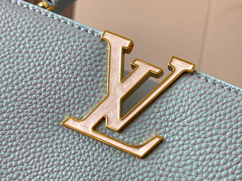 LV Capucines Bags 4233H-0887