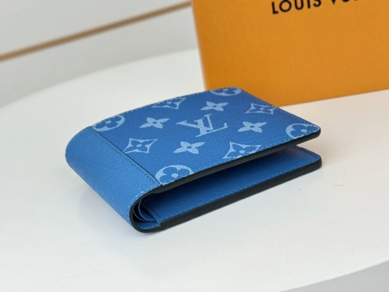 LV Wallets 4233H-0913