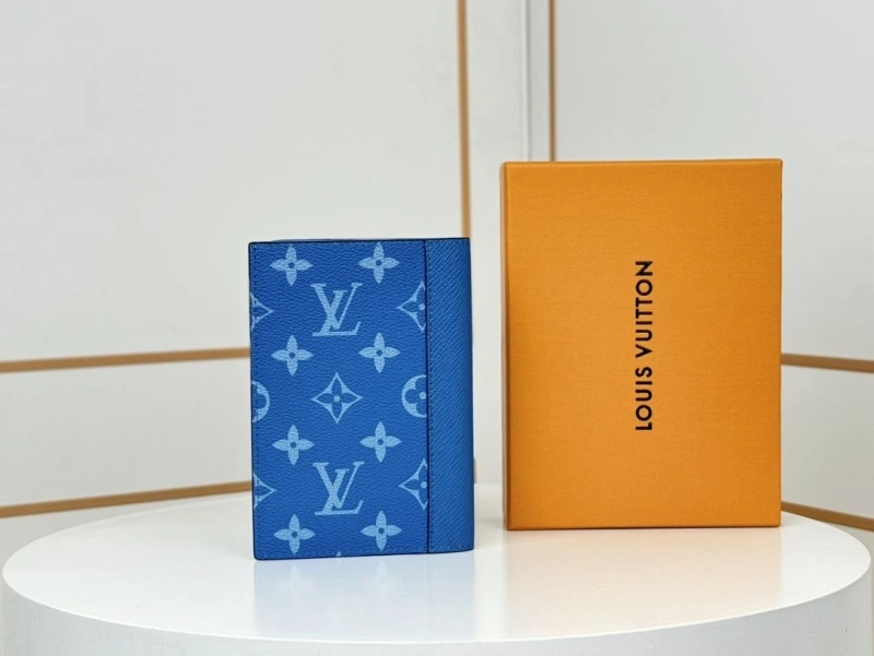 LV Wallets 4233H-0914