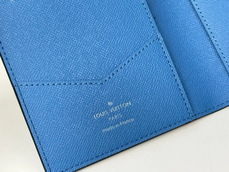 LV Wallets 4233H-0914