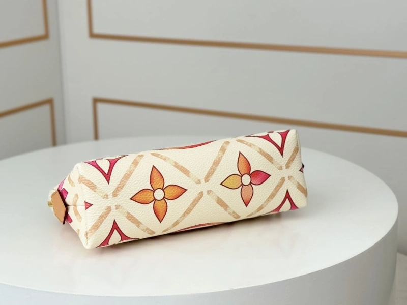 LV Wallets 4233H-0949