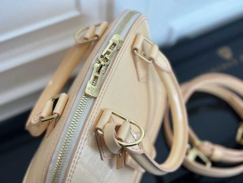 LV Top Handle Bags 4233H-1121