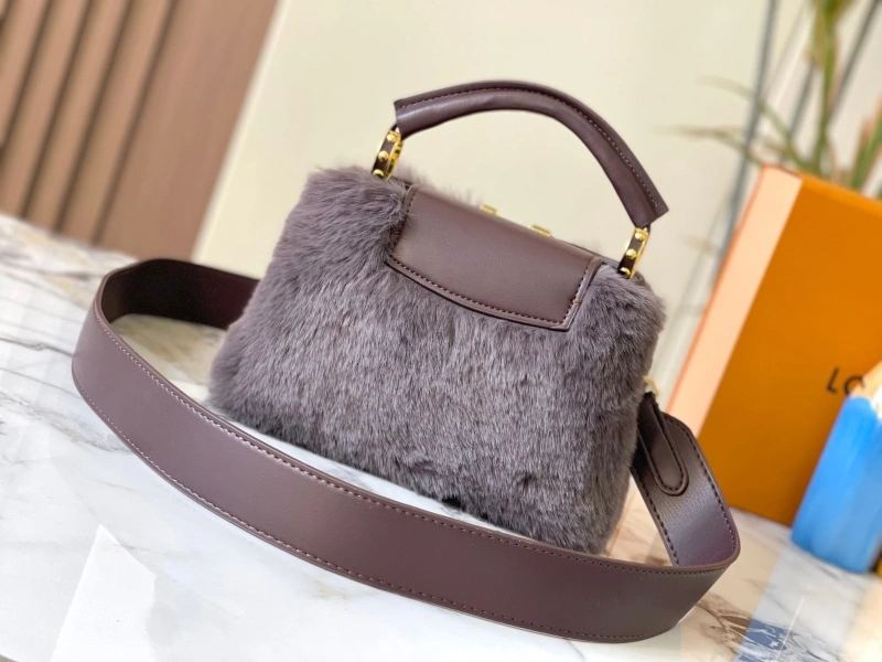 LV Capucines Bags 4233H-1199
