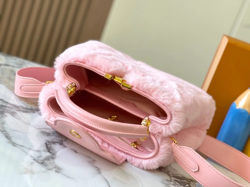 LV Capucines Bags 4233H-1200