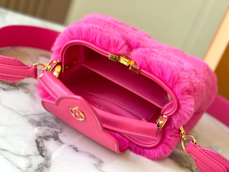 LV Capucines Bags 4233H-1203