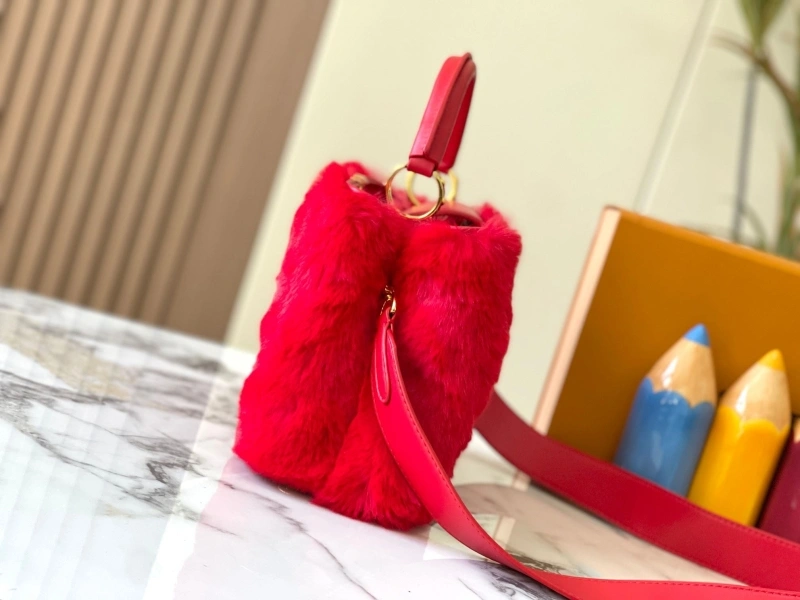 LV Capucines Bags 4233H-1204