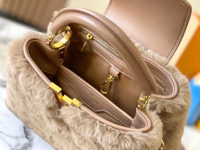 LV Capucines Bags 4233H-1208