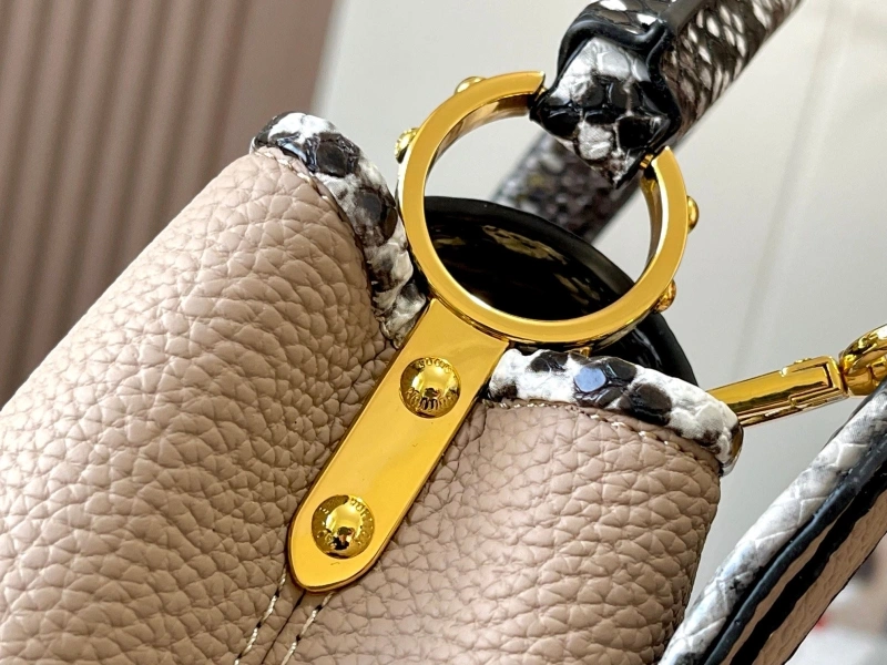 LV Capucines Bags 4233H-1215