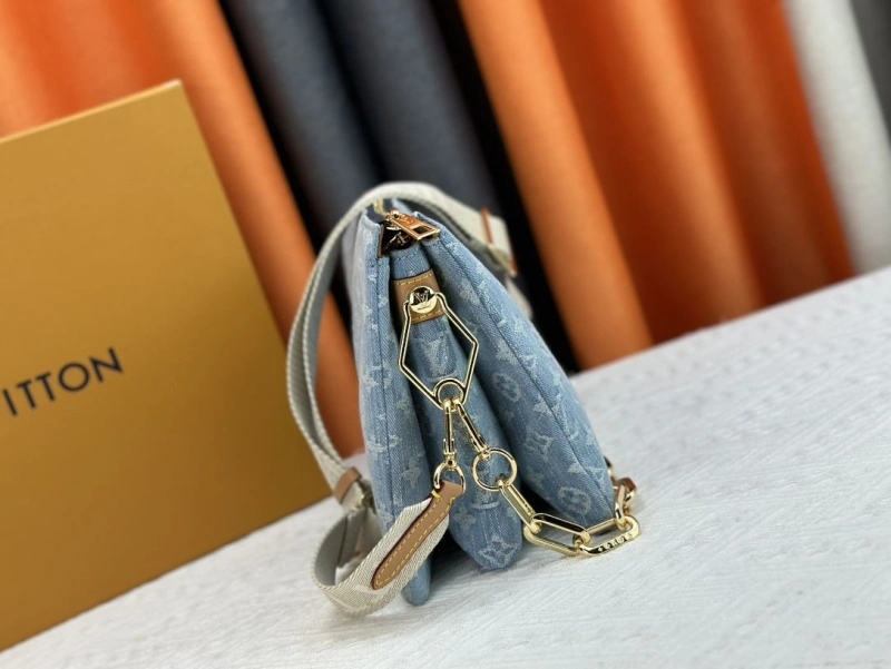 LV Satchel bags 4233H-1255