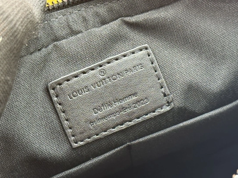 LV Satchel bags 4233H-1268