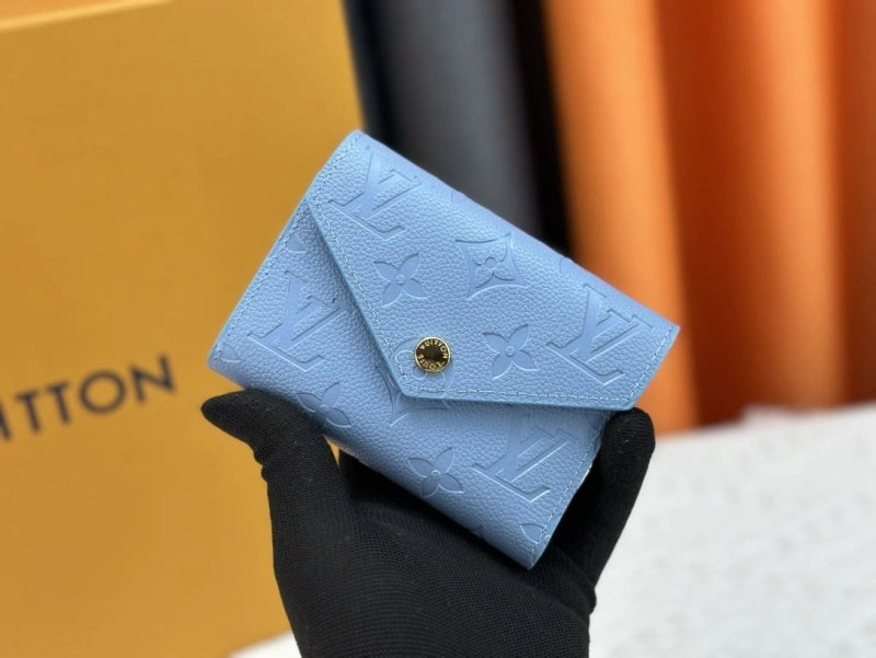 LV Wallets 4233H-1329