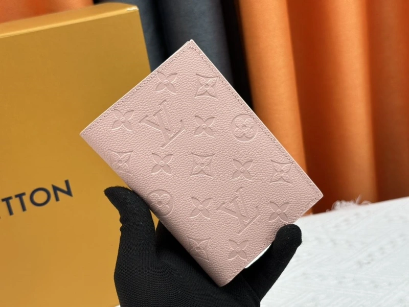 LV Wallets 4233H-1335