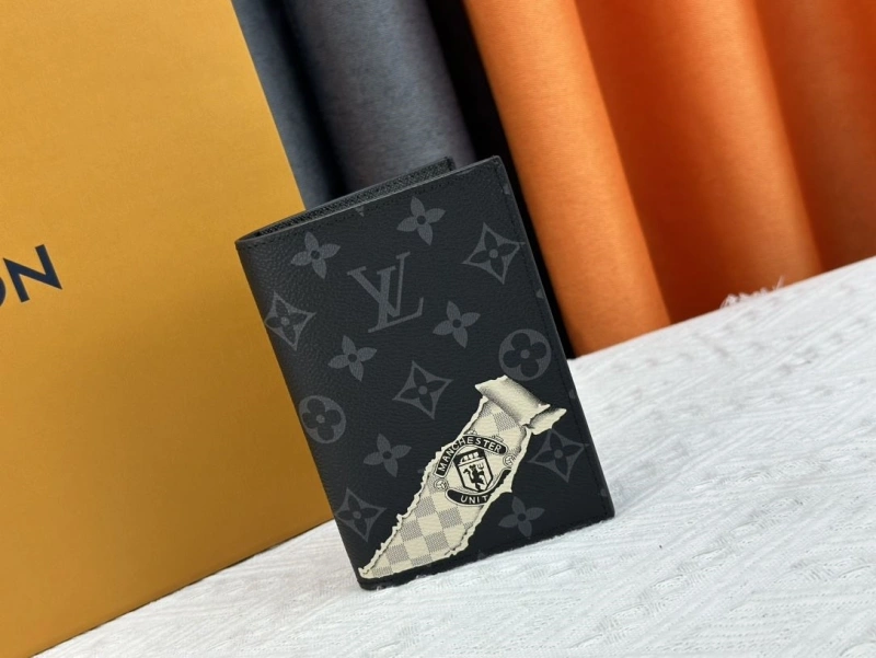 LV Wallets 4233H-1346