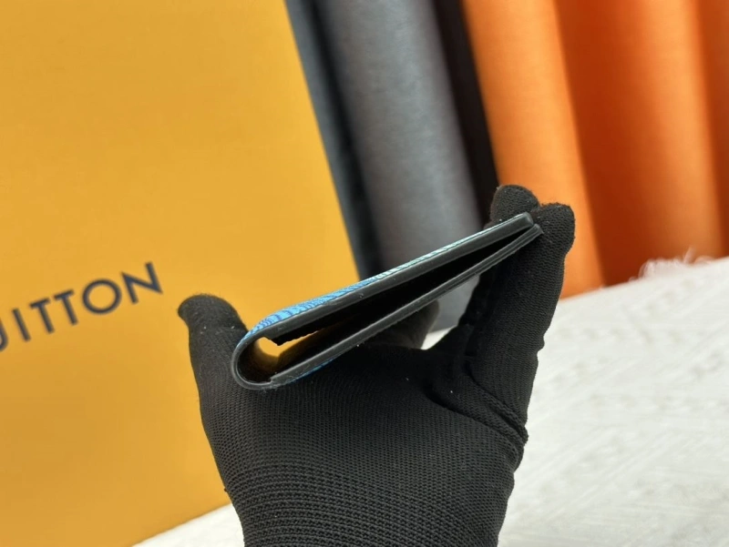 LV Wallets 4233H-1348