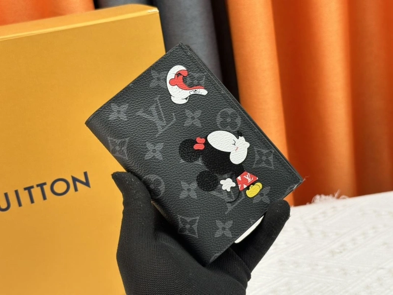 LV Wallets 4233H-1353