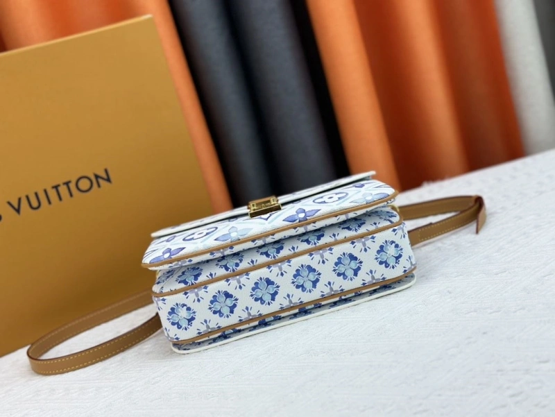 LV Satchel bags 4233H-1375