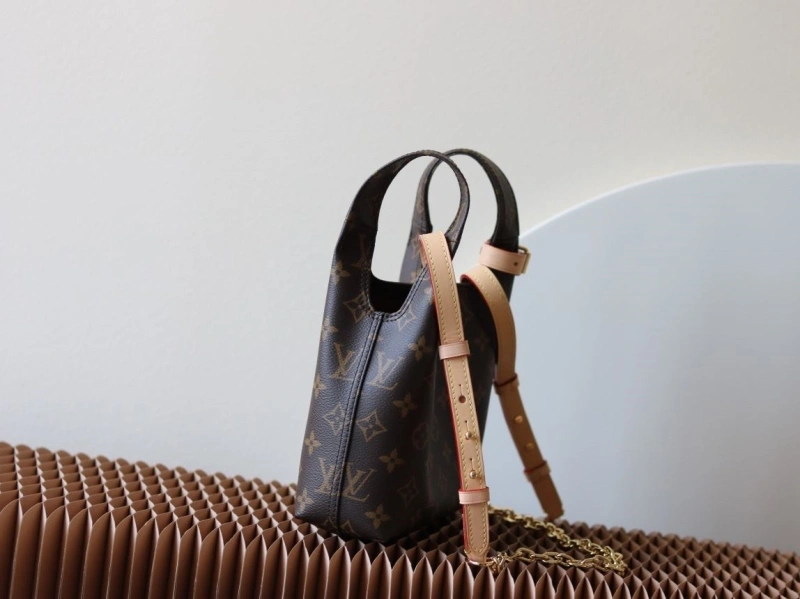 LV Shopping Bags 4233H-1555
