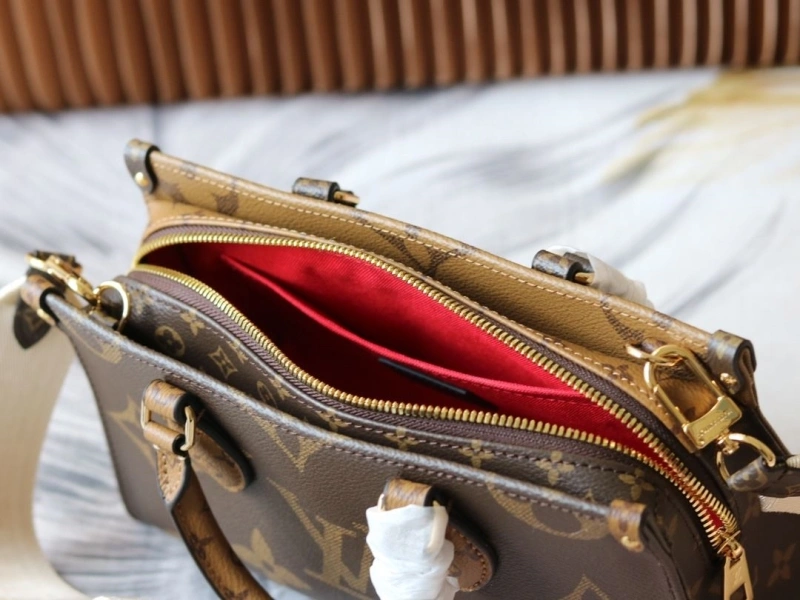 LV Shopping Bags 4233H-1563