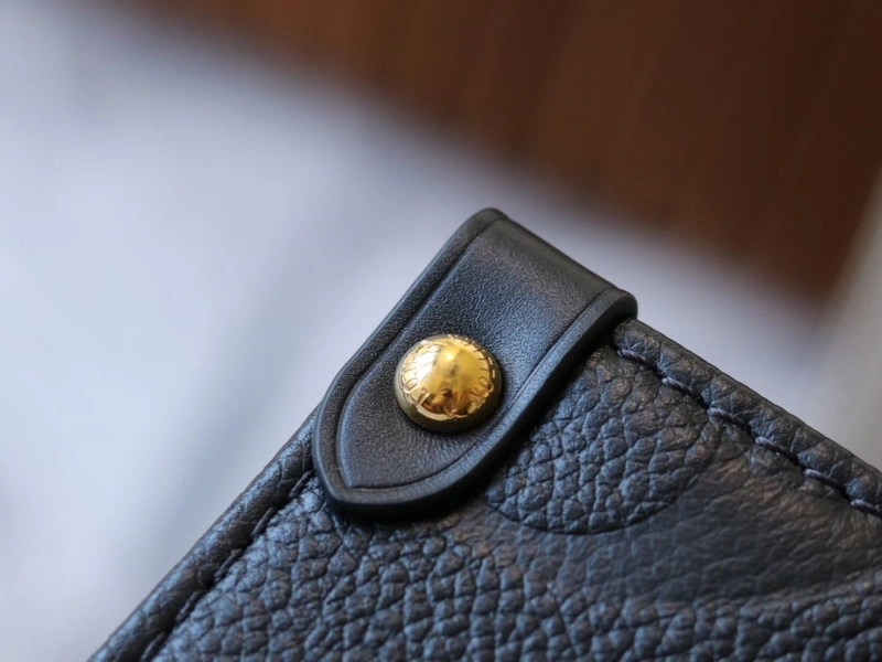 LV Shopping Bags 4233H-1570
