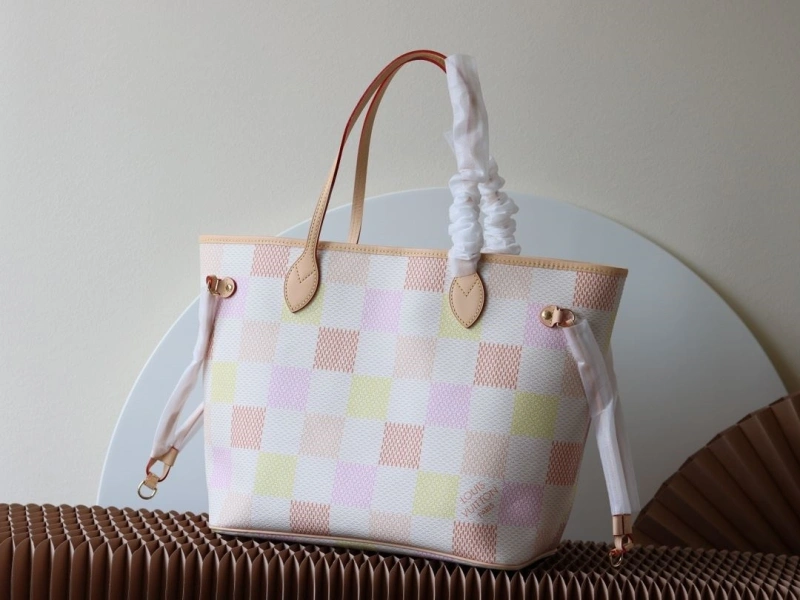 LV Shopping Bags 4233H-1590
