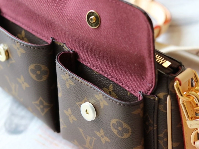 LV Satchel bags 4233H-1592