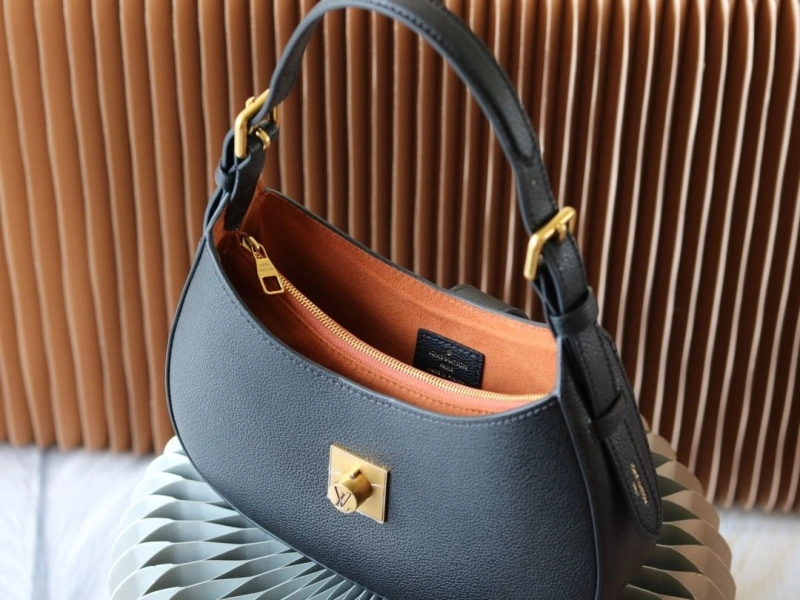 LV Top Handle Bags 4233H-1606