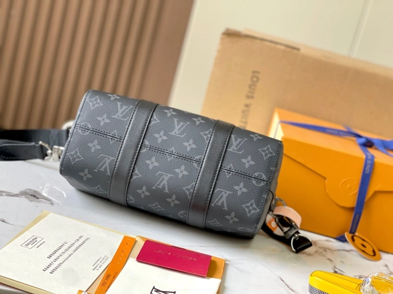 LV Travel Bags 4233H-1703
