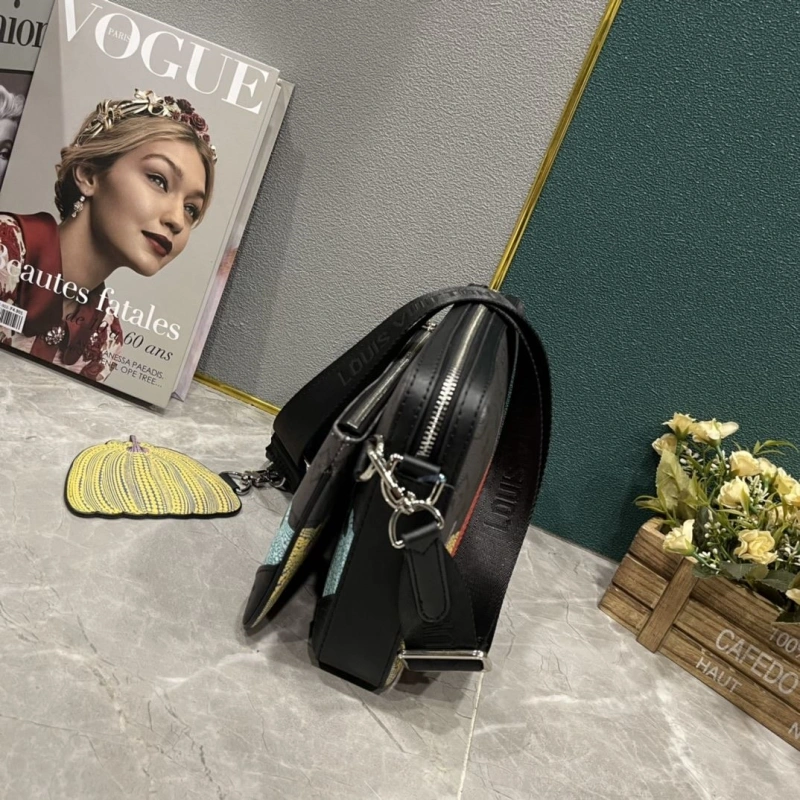 LV Satchel bags 4233H-1871