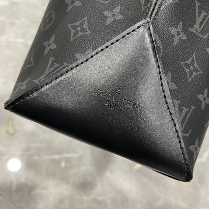 LV Shopping Bags 4233H-1910