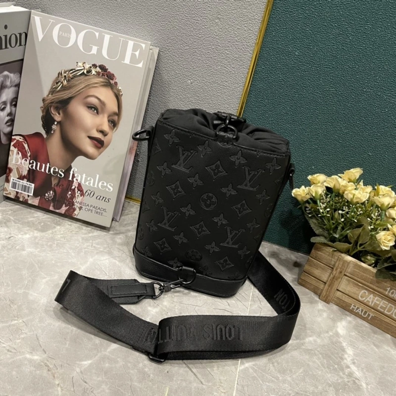 LV Satchel bags 4233H-1915