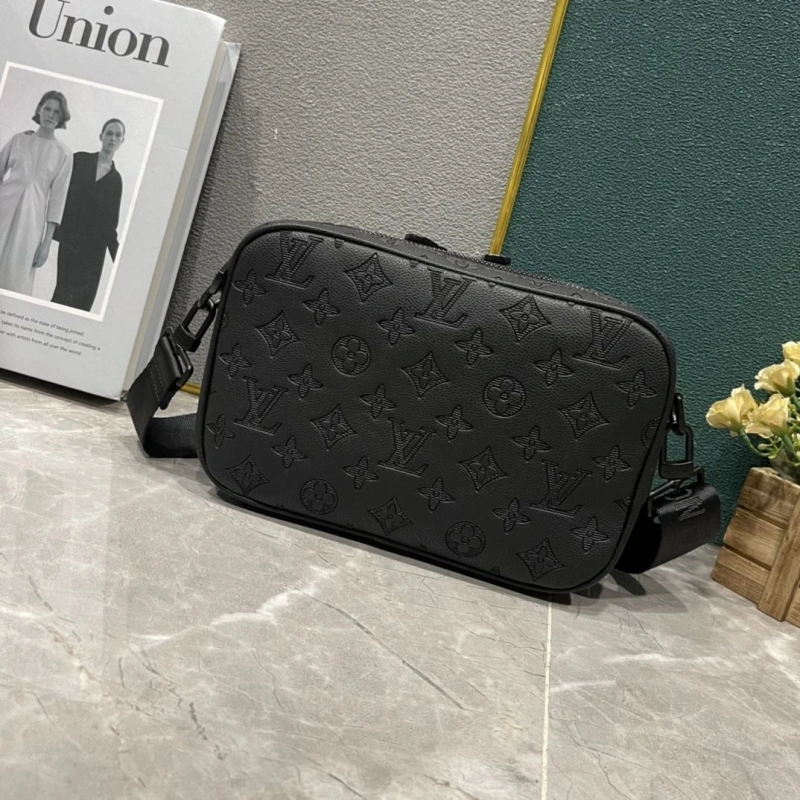 LV Satchel bags 4233H-1922